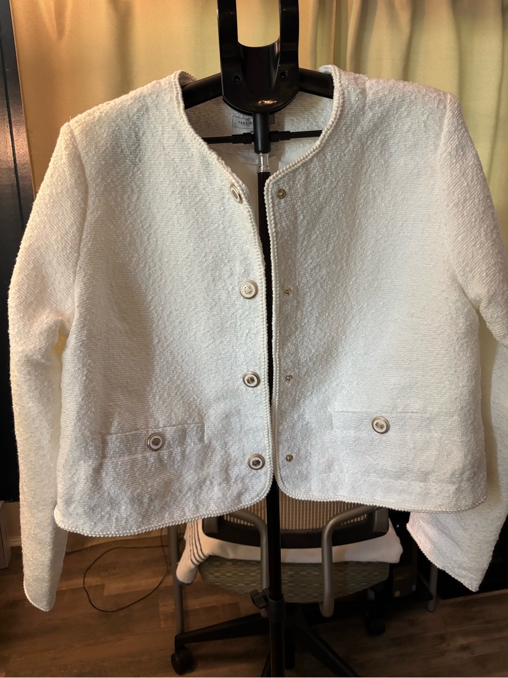 Elegant White Bouclé Jacket – Women's Collarless Blazer